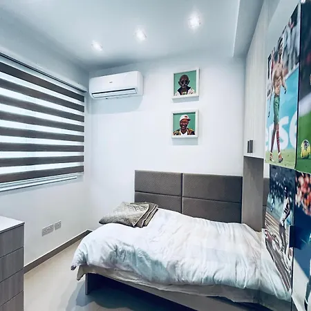 דירה St Julians 2br Luxury