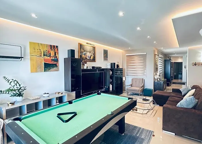 St Julians 2br Luxury * Saint Julian's