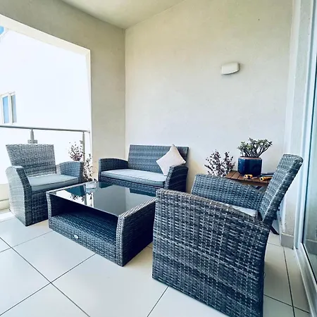 Apartment St Julians 2br Luxury *